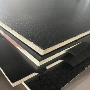 Anti slip plywood-hexagrip pattern
